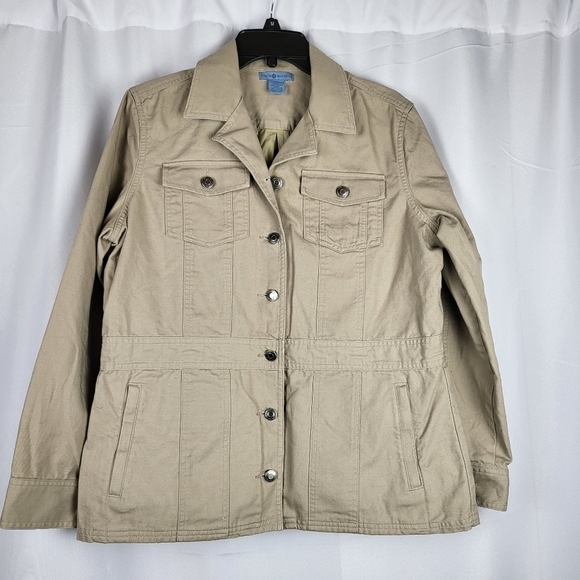 Duluth Trading Co. Women's button down Khaki Jacket Size M 100% Cotton - Picture 1 of 7